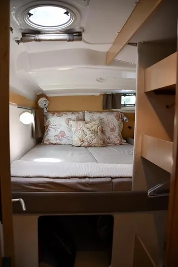 Lil Anna Yacht Photos Pics 