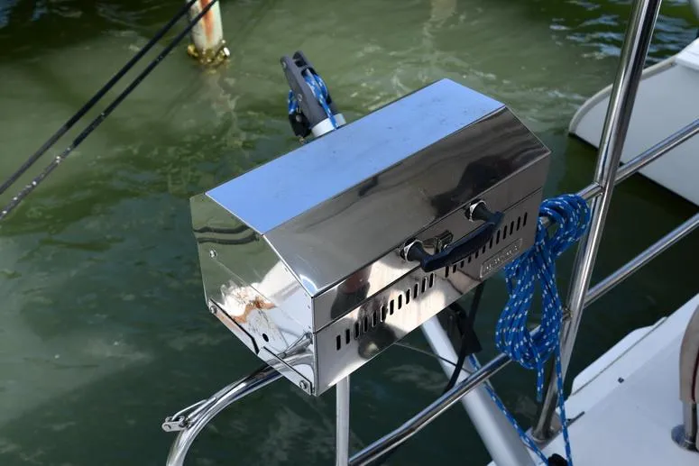 Lil Anna Yacht Photos Pics 