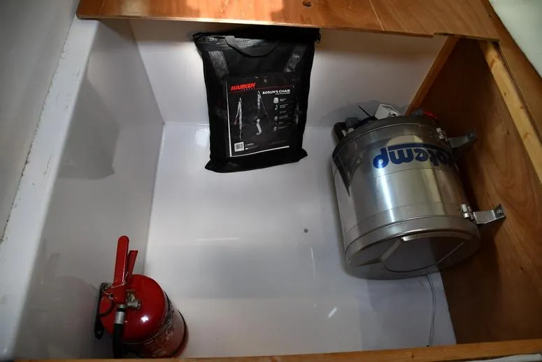 Lil Anna Yacht Photos Pics 