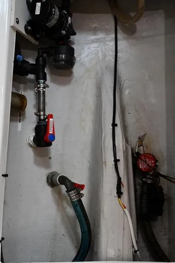 Lil Anna Yacht Photos Pics 