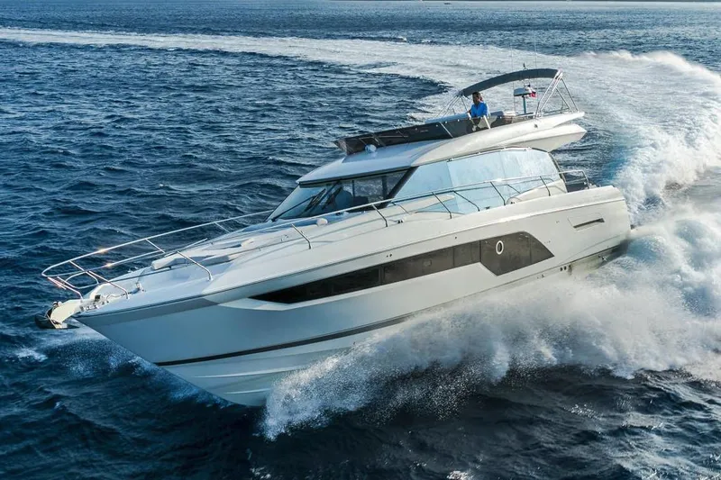  Yacht Photos Pics Manufacturer Provided Image