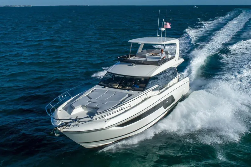  Yacht Photos Pics Manufacturer Provided Image