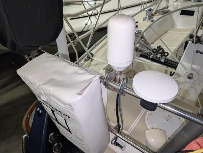 Navicula Yacht Photos Pics J Boats J/46 (2001) yacht deck with mounted equipment and safety gear.