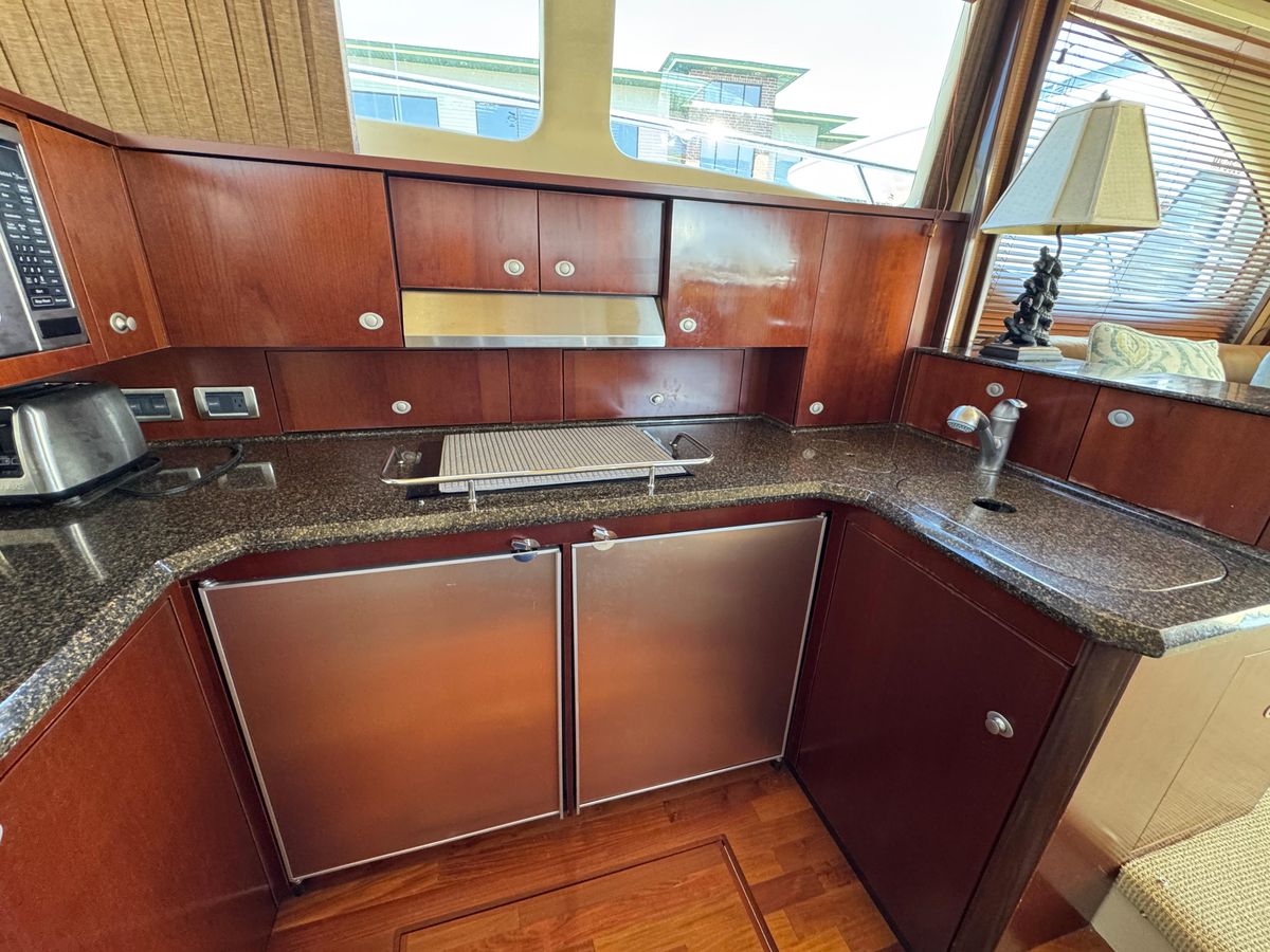 2005 Sea Ray 50 