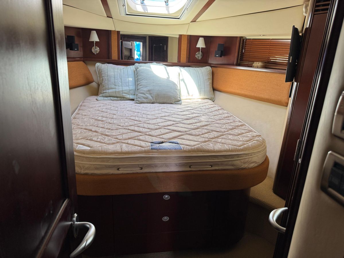 2005 Sea Ray 50 