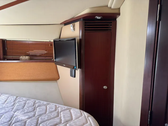 Current Affair Yacht Photos Pics 