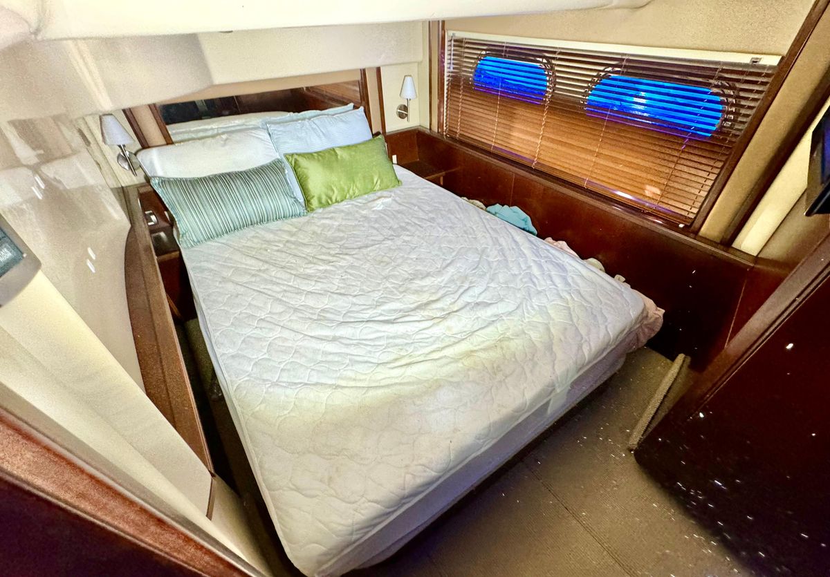 2005 Sea Ray 50 