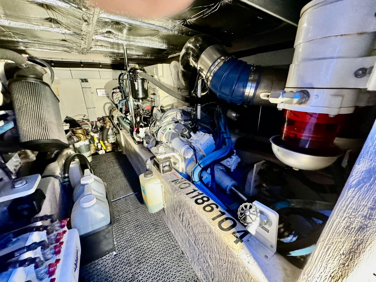 2005 Sea Ray 50 