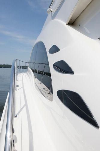 2005 Sea Ray 50 