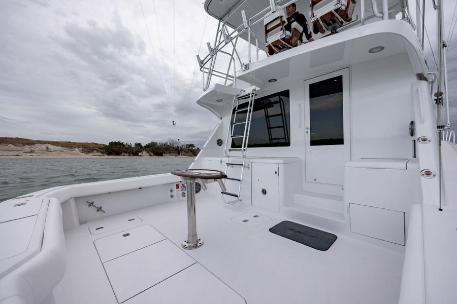 2000 Hatteras 60 Convertible