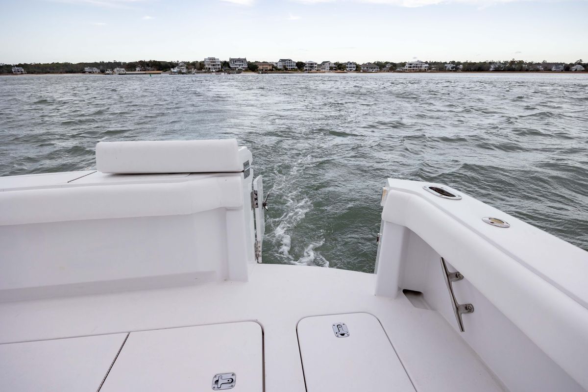 2000 Hatteras 60 