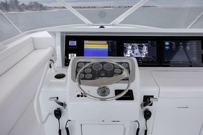 Yacht