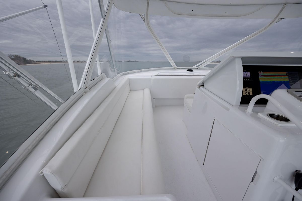2000 Hatteras 60 