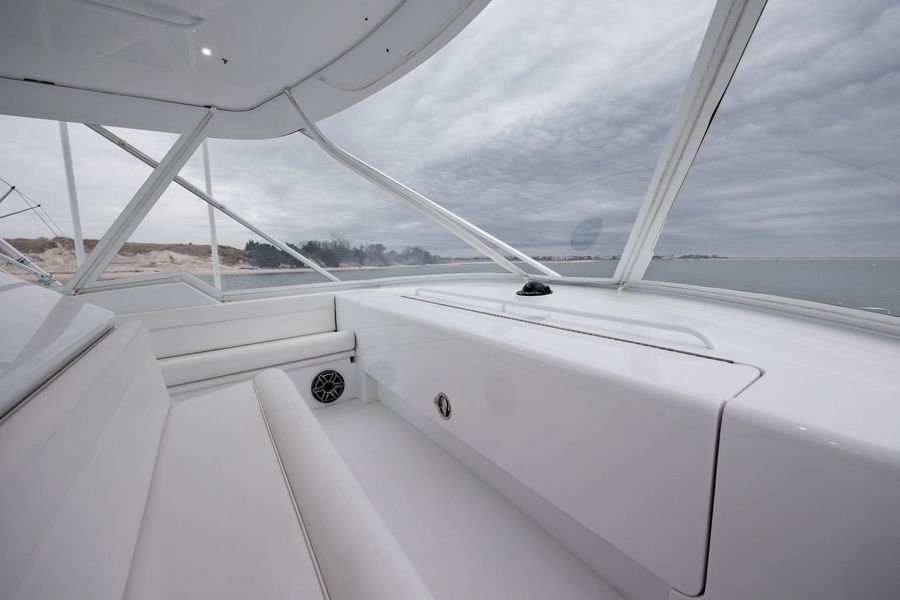 2000 Hatteras 60 Convertible