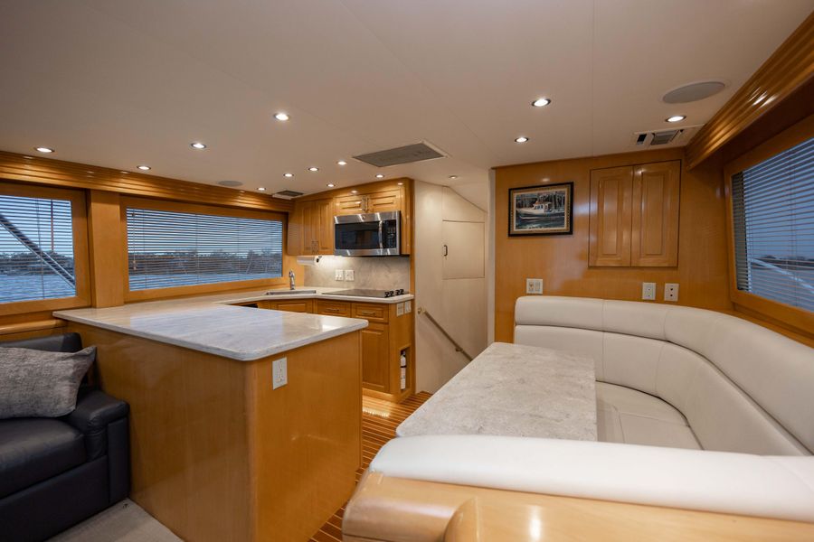 2000 Hatteras 60 Convertible