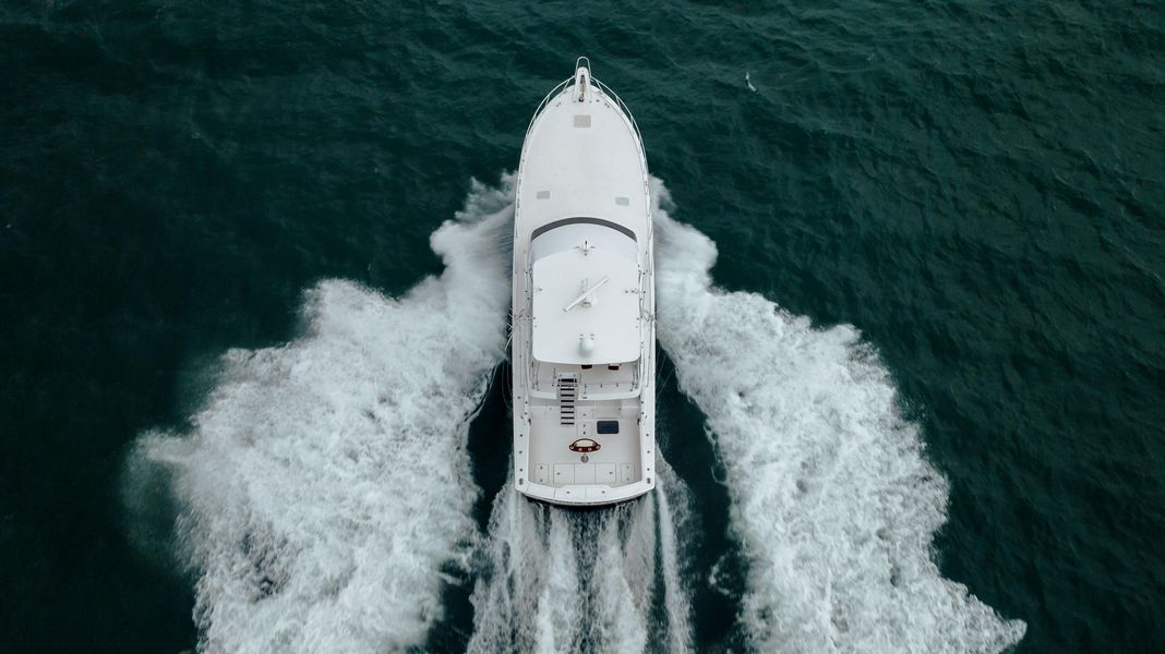 2000 Hatteras 60 Convertible