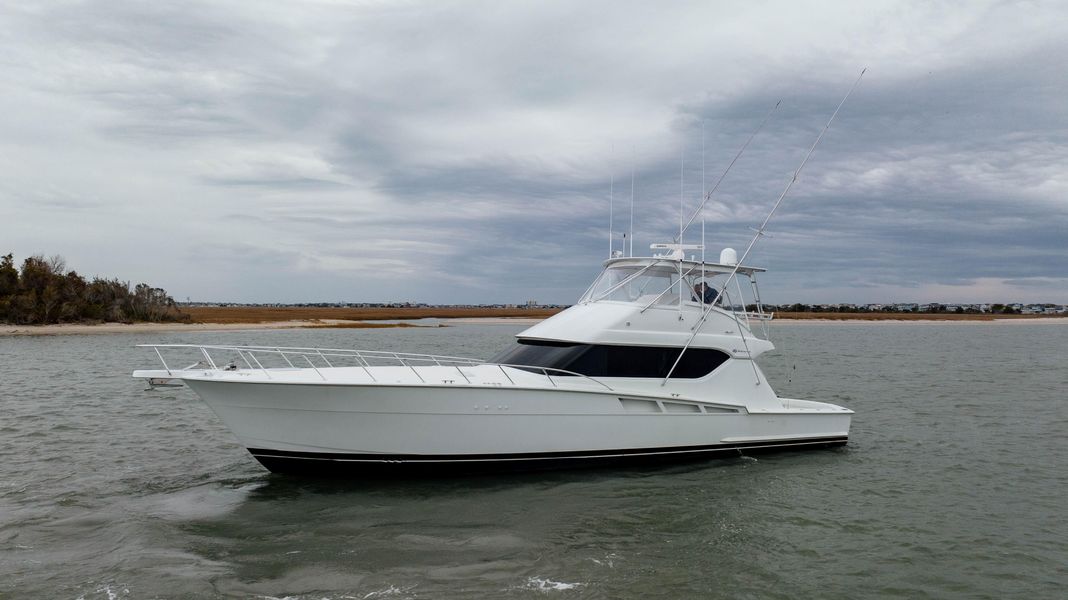 2000 Hatteras 60 Convertible