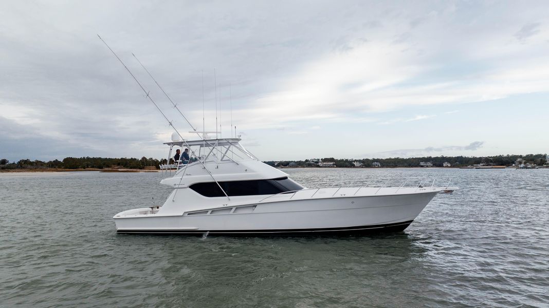 2000 Hatteras 60 Convertible