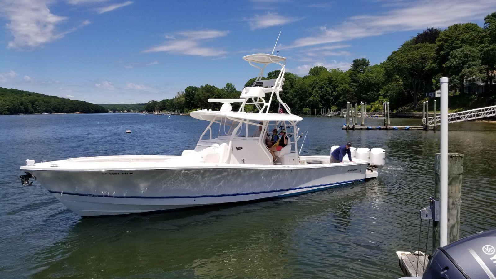 2017 Regulator 41 Centre Console for sale - YachtWorld