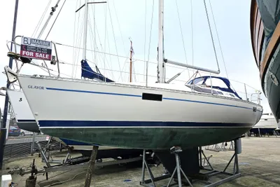 1989 Beneteau Oceanis 320