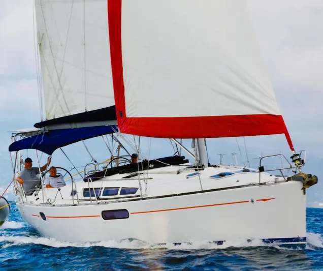 Hold Fast Yacht Photos Pics 