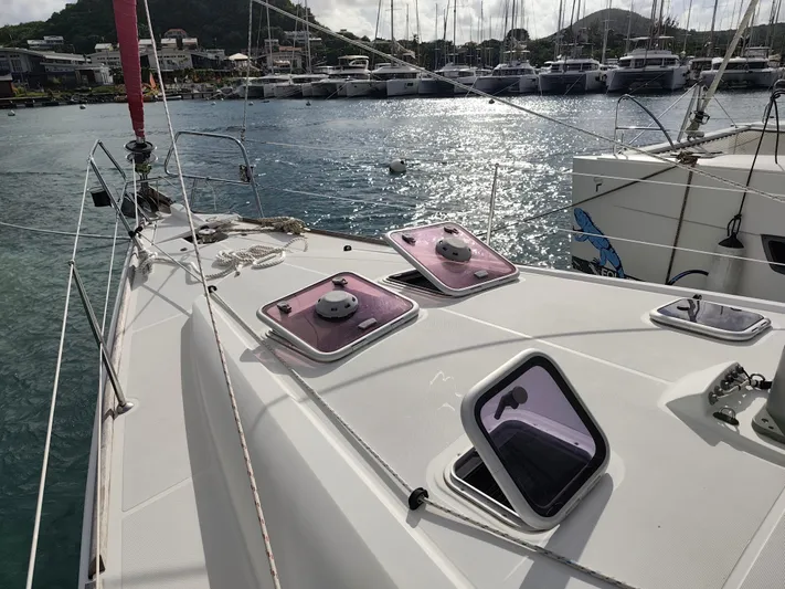 Hold Fast Yacht Photos Pics 