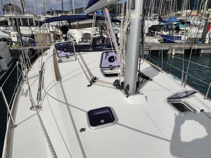 Hold Fast Yacht Photos Pics 