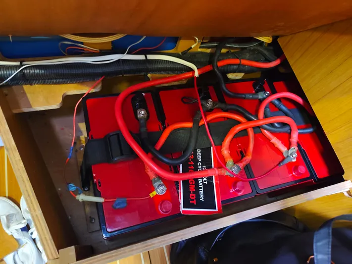 Hold Fast Yacht Photos Pics 