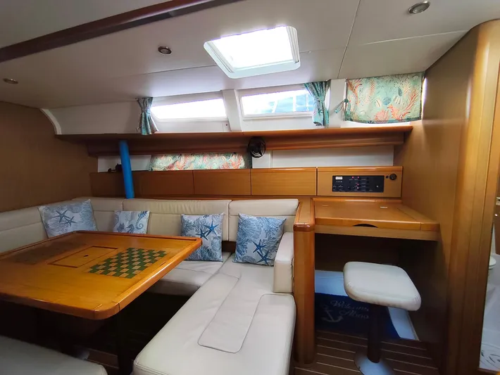 Hold Fast Yacht Photos Pics 