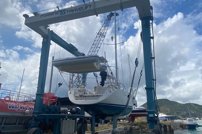 Hold Fast Yacht Photos Pics 