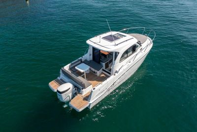2023 Beneteau ANTARES  8 OB V2