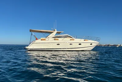 2004 Princess V42