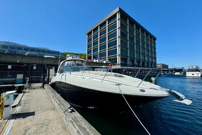 Sea Ray 350 Sundancer