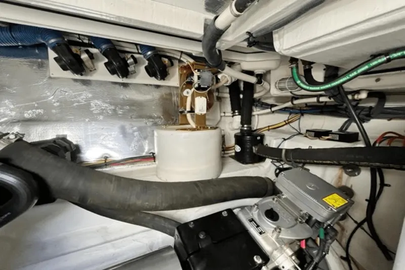 Signed Out Yacht Photos Pics 