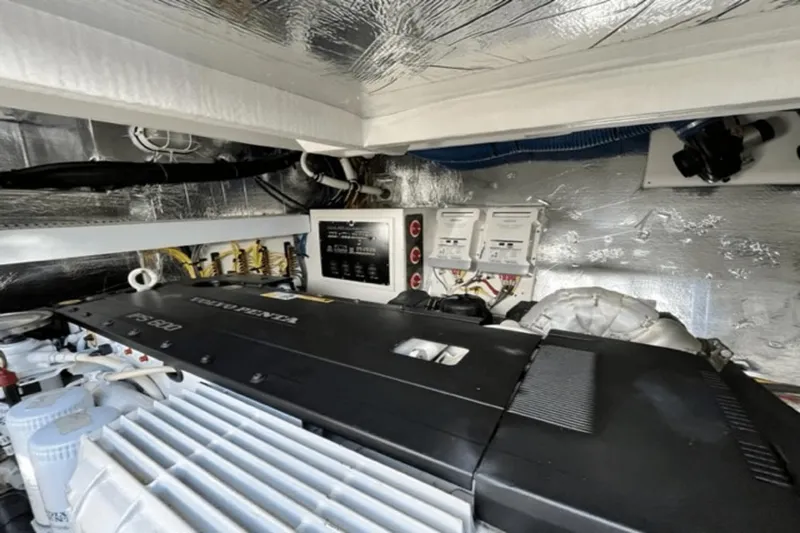 Signed Out Yacht Photos Pics 