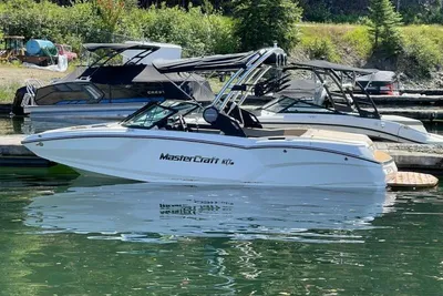 MasterCraft NXT20
