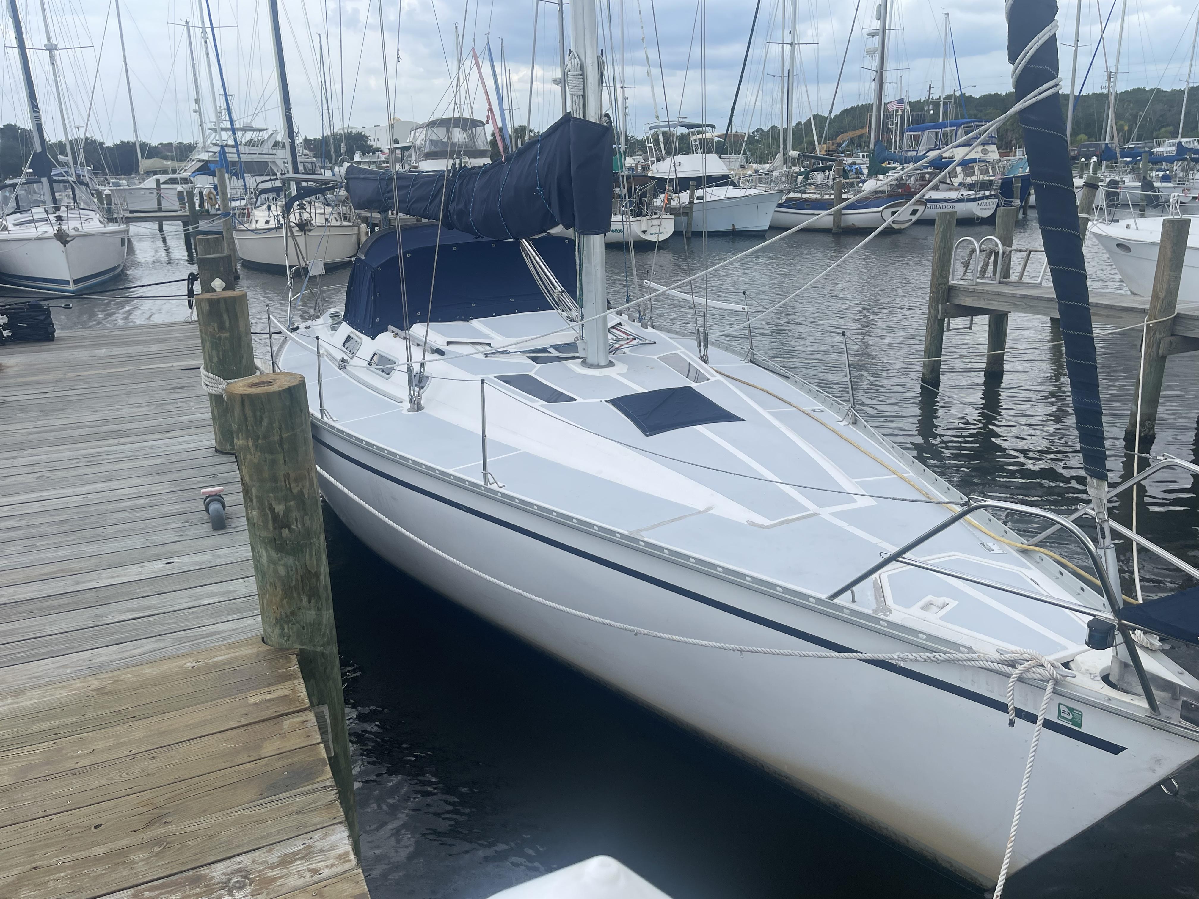 1989 Hunter Legend 37 Cruiser For Sale Yachtworld