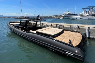 Novamarine Europa 180 Jet