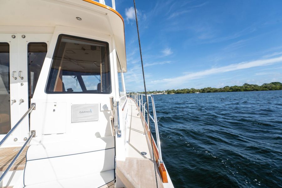 2007 Grand Banks 54 Eastbay SX