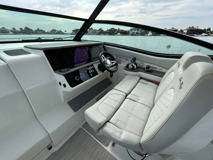 Moor To Sea Yacht Photos Pics 2021 320 Sundancer - Moor To Sea - Helm