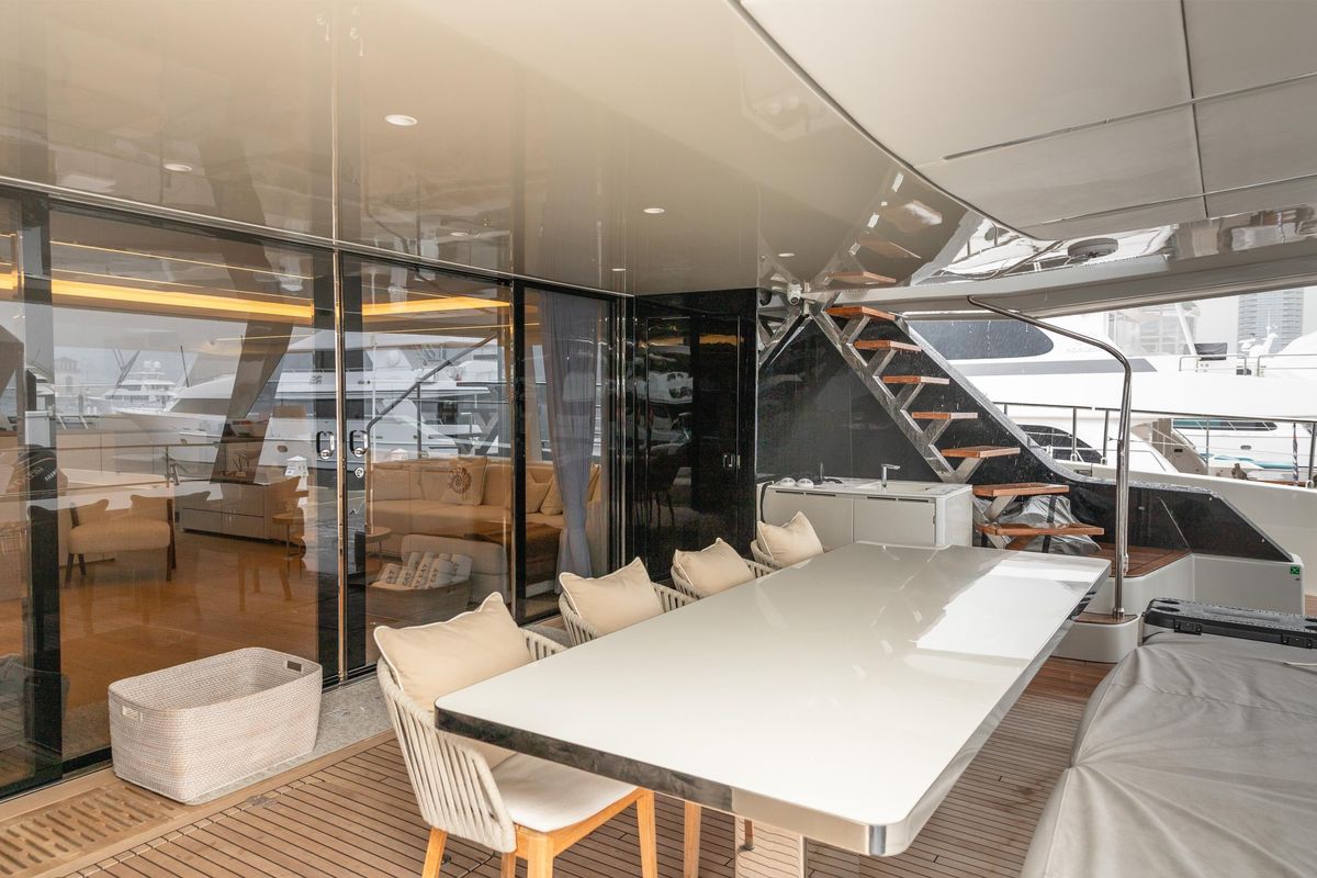 2024 Sunreef 78 