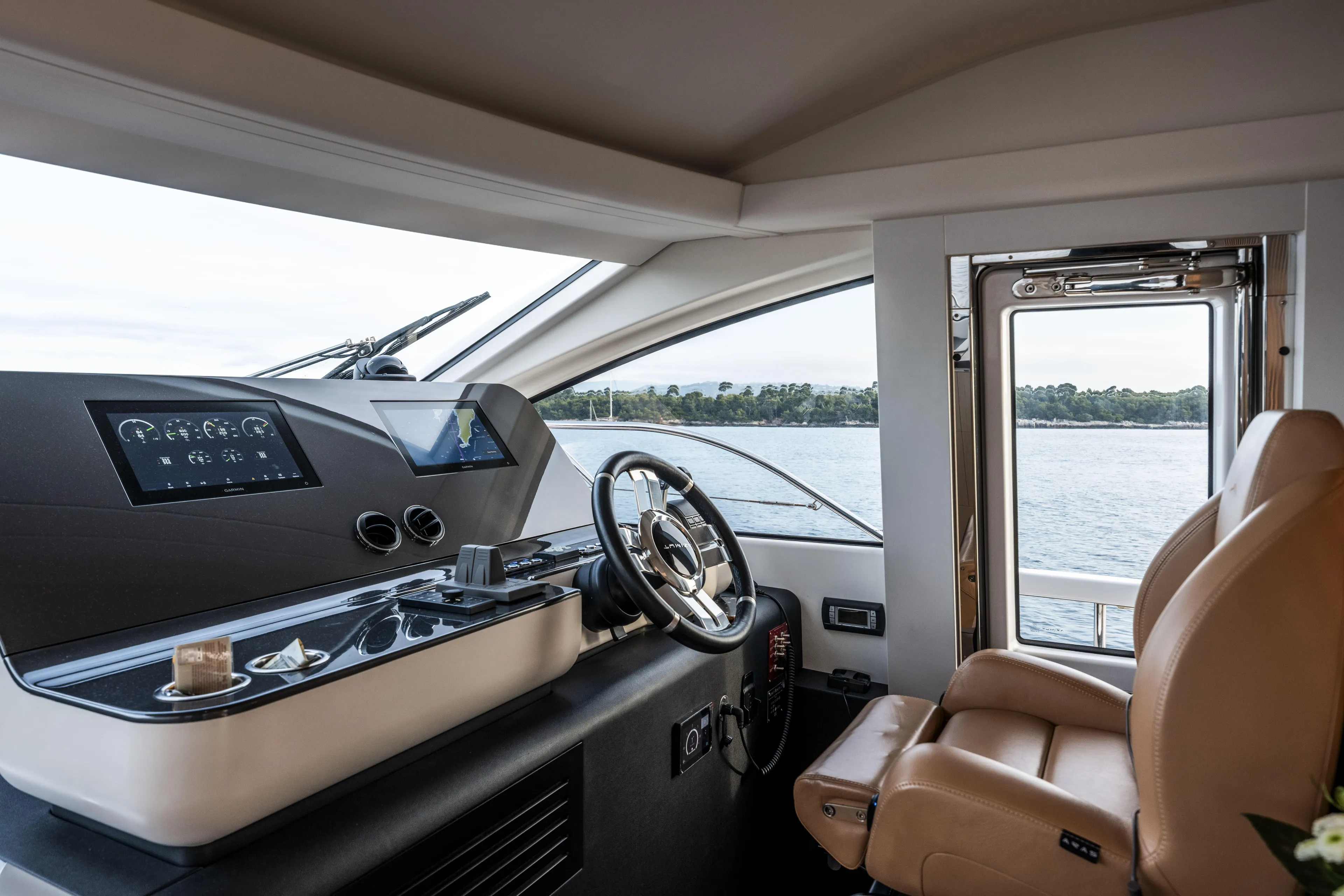  Yacht Photos Pics Azimut 68 Flybridge