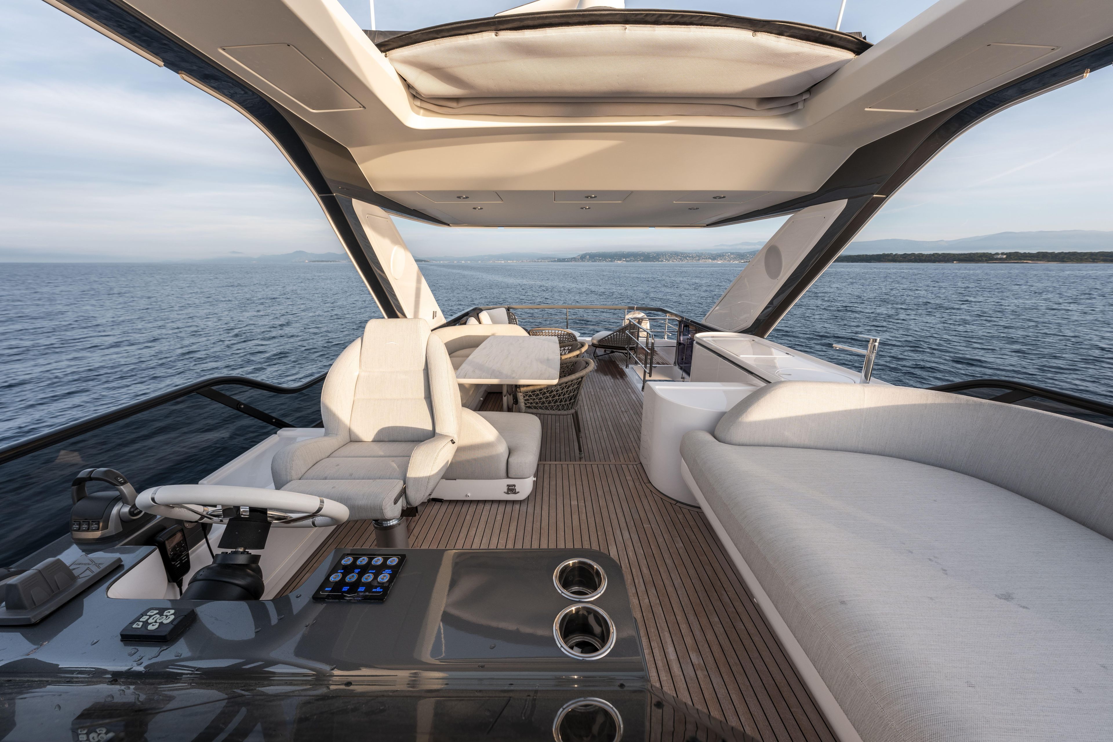 Yacht
