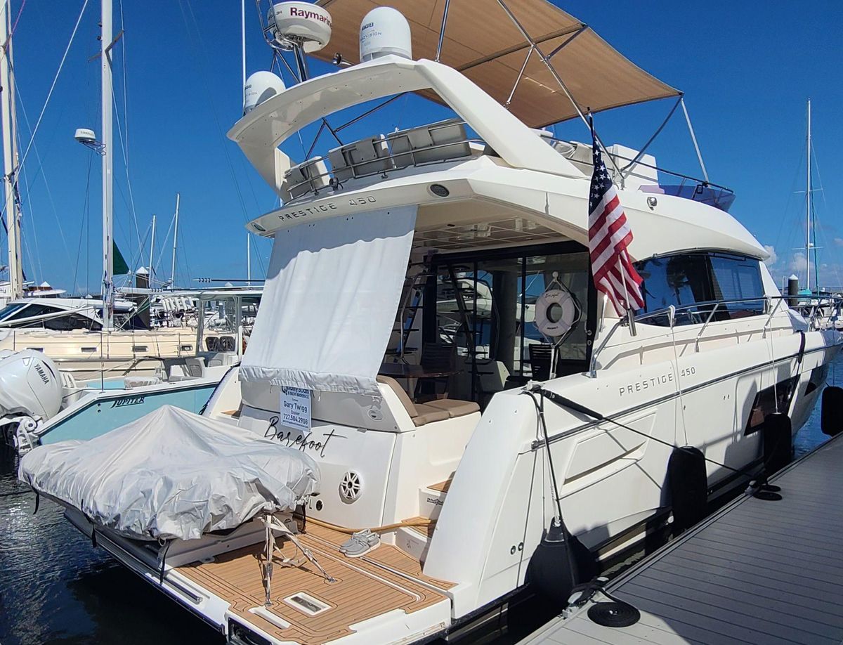 2014 Prestige 45 