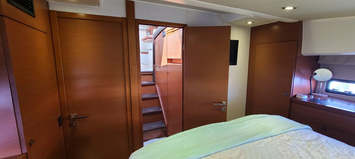 2014 Prestige 45 