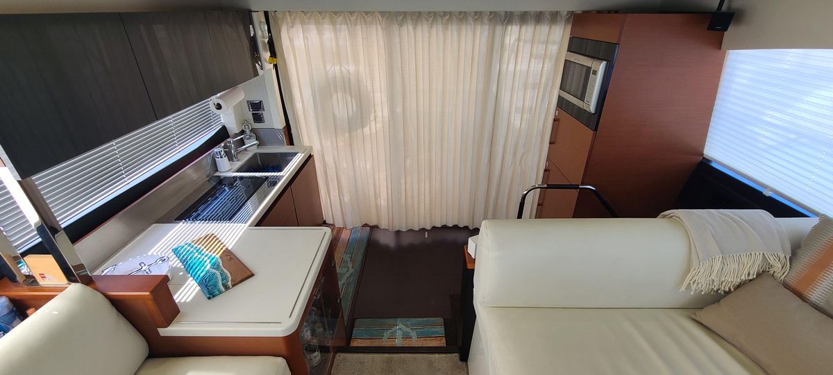 2014 Prestige 45 