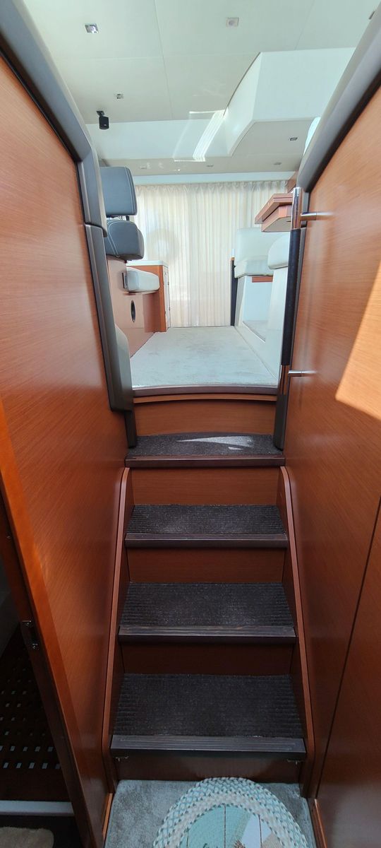 2014 Prestige 45 