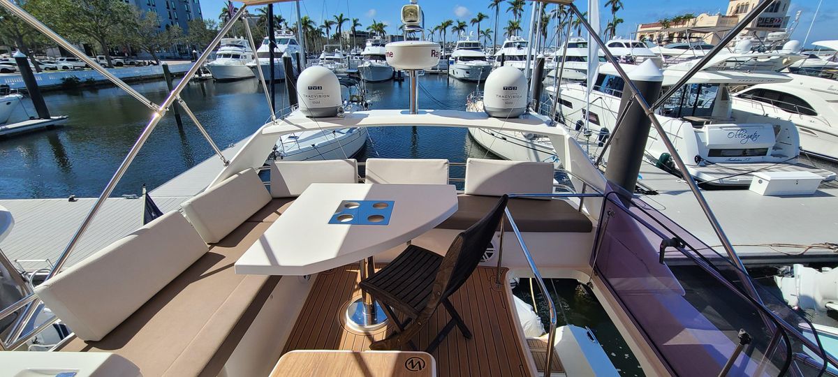 2014 Prestige 45 