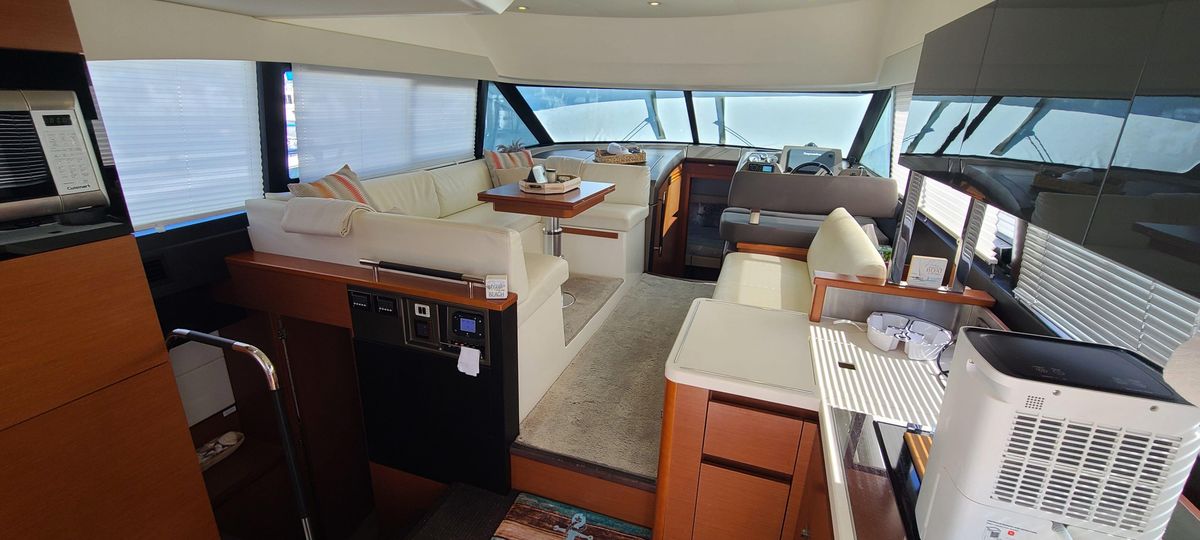 2014 Prestige 45 