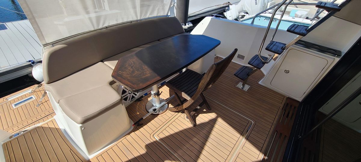 2014 Prestige 45 